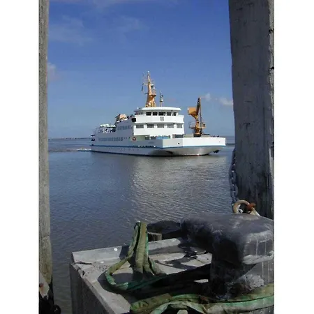 Our Captain's House Casa de Férias Neßmersiel